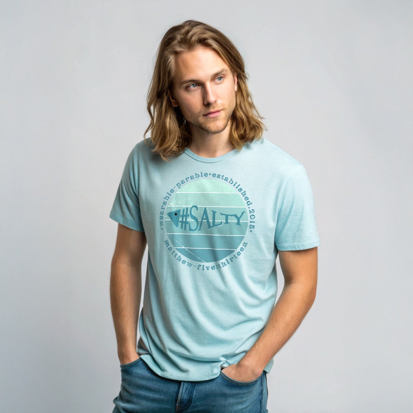 Model wearing a short sleeve #Salty heather prism ice blue t-shirt